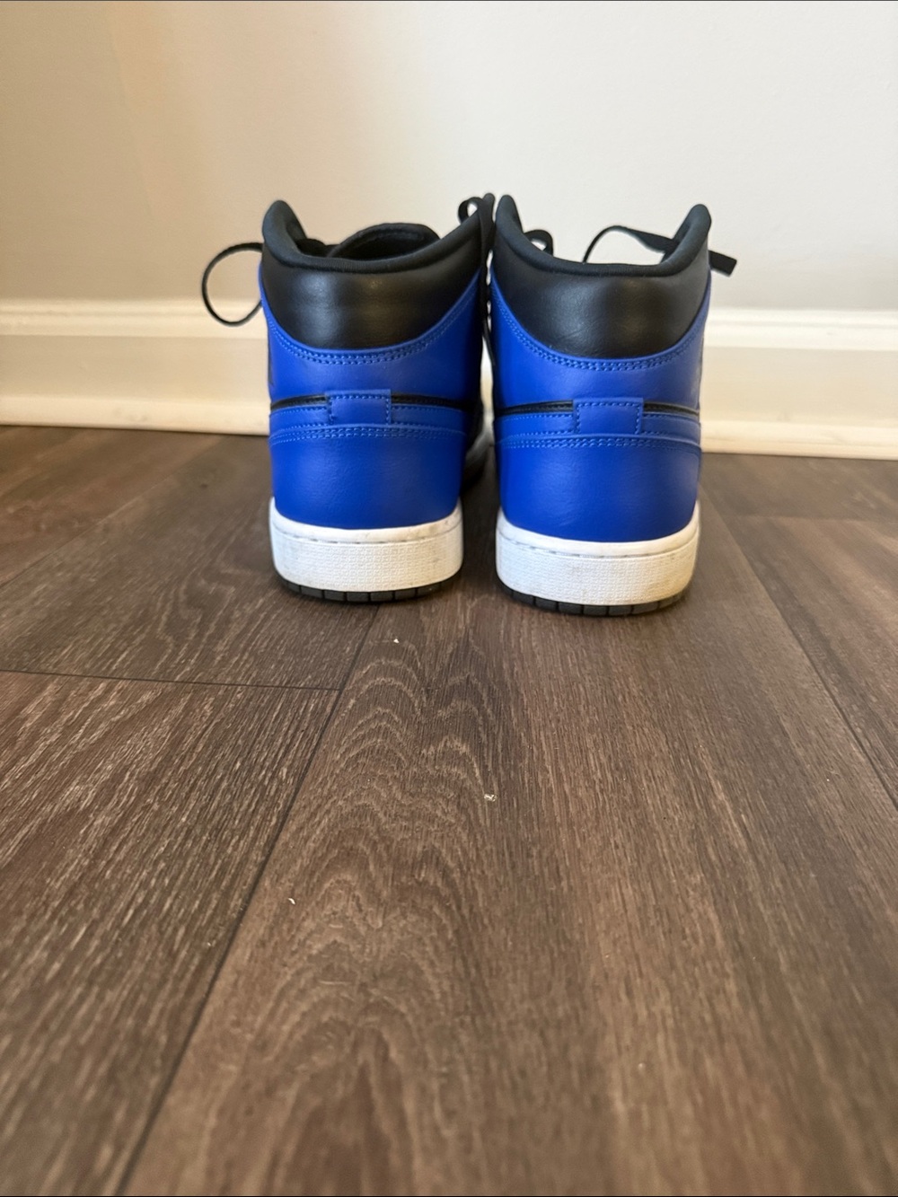 Nike Air Jordan 1 Mid - Black & Royal Blue - Picture 3 of 7